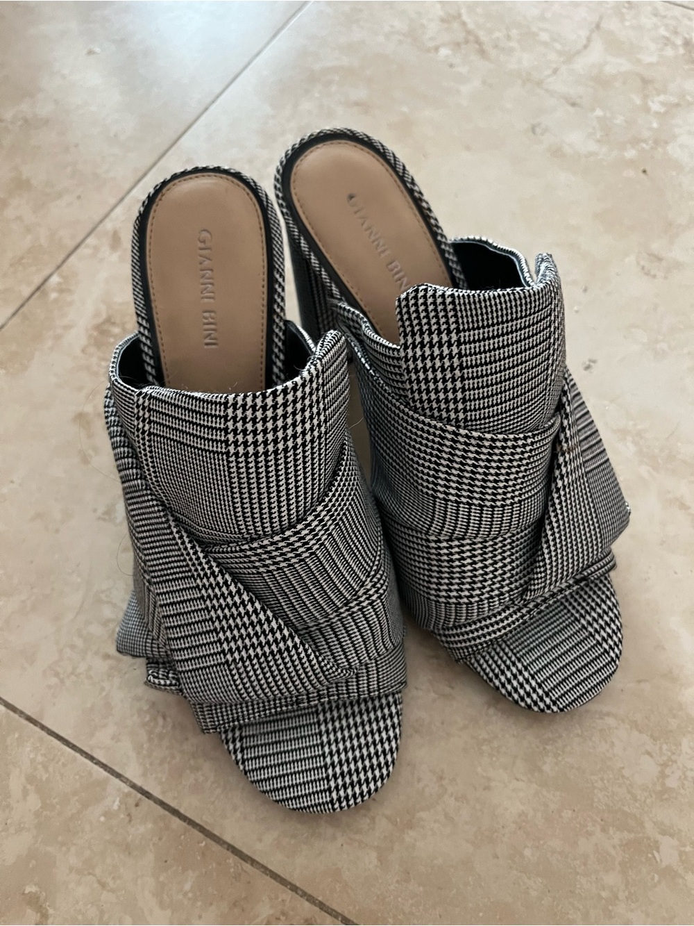 Gianni Bini Black & White Plaid Twist Slide Mules